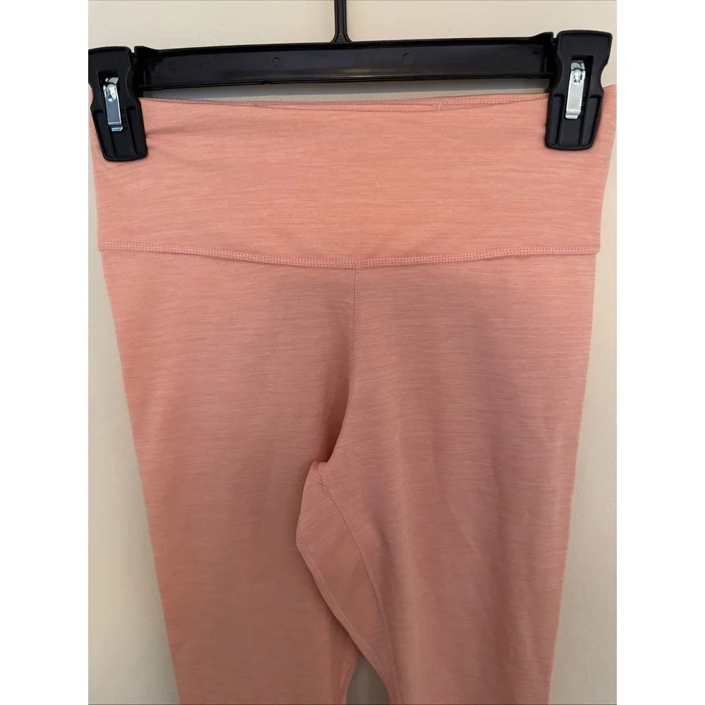 Nike Dri-Fit Women's‎ Orange Peach Workout Gym Cropped Leggings Size XS Running